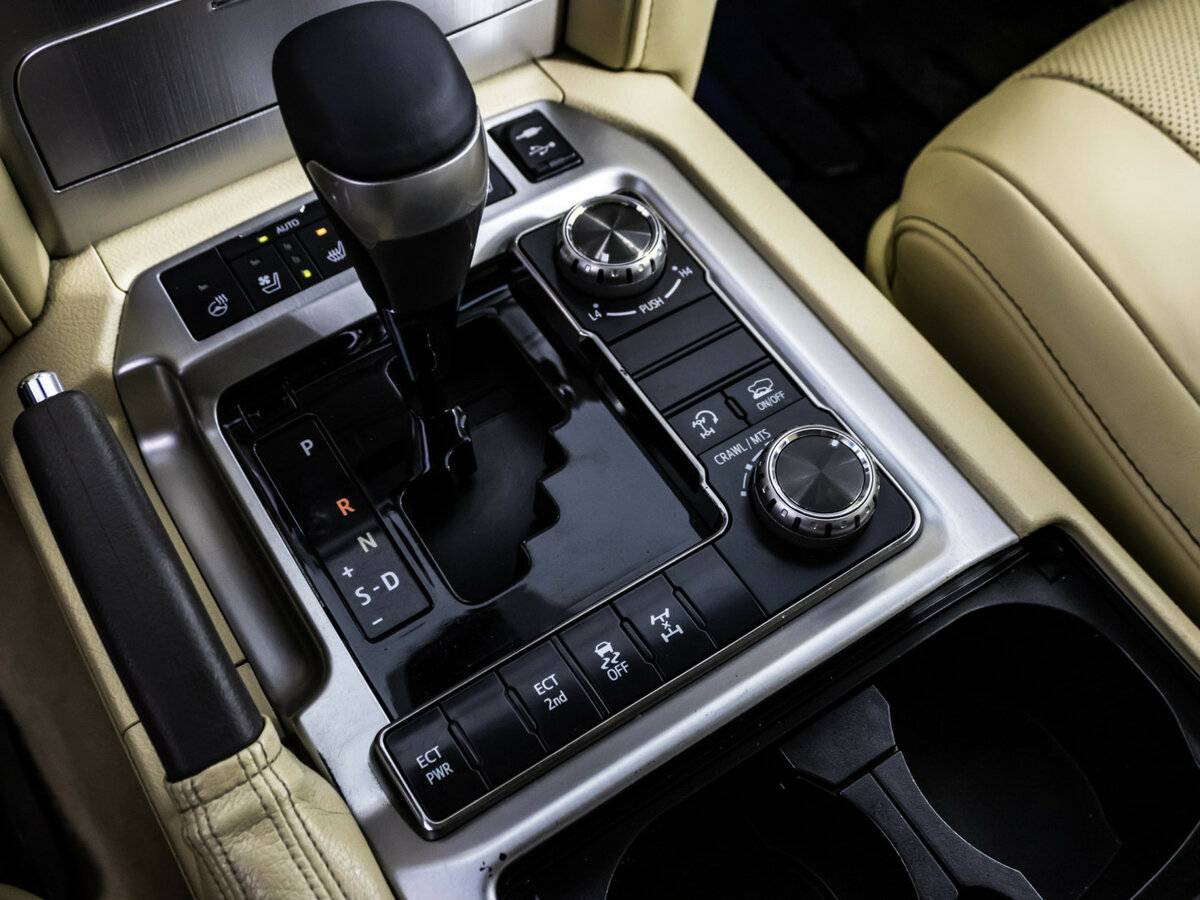 Toyota Land Cruiser 2016 года с пробегом. Фото: #21