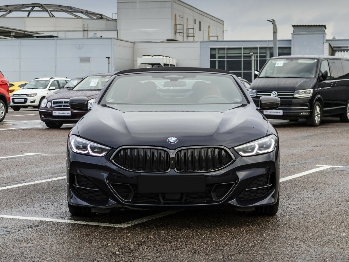 BMW 8 серии 2019 года с пробегом. Фото: #3