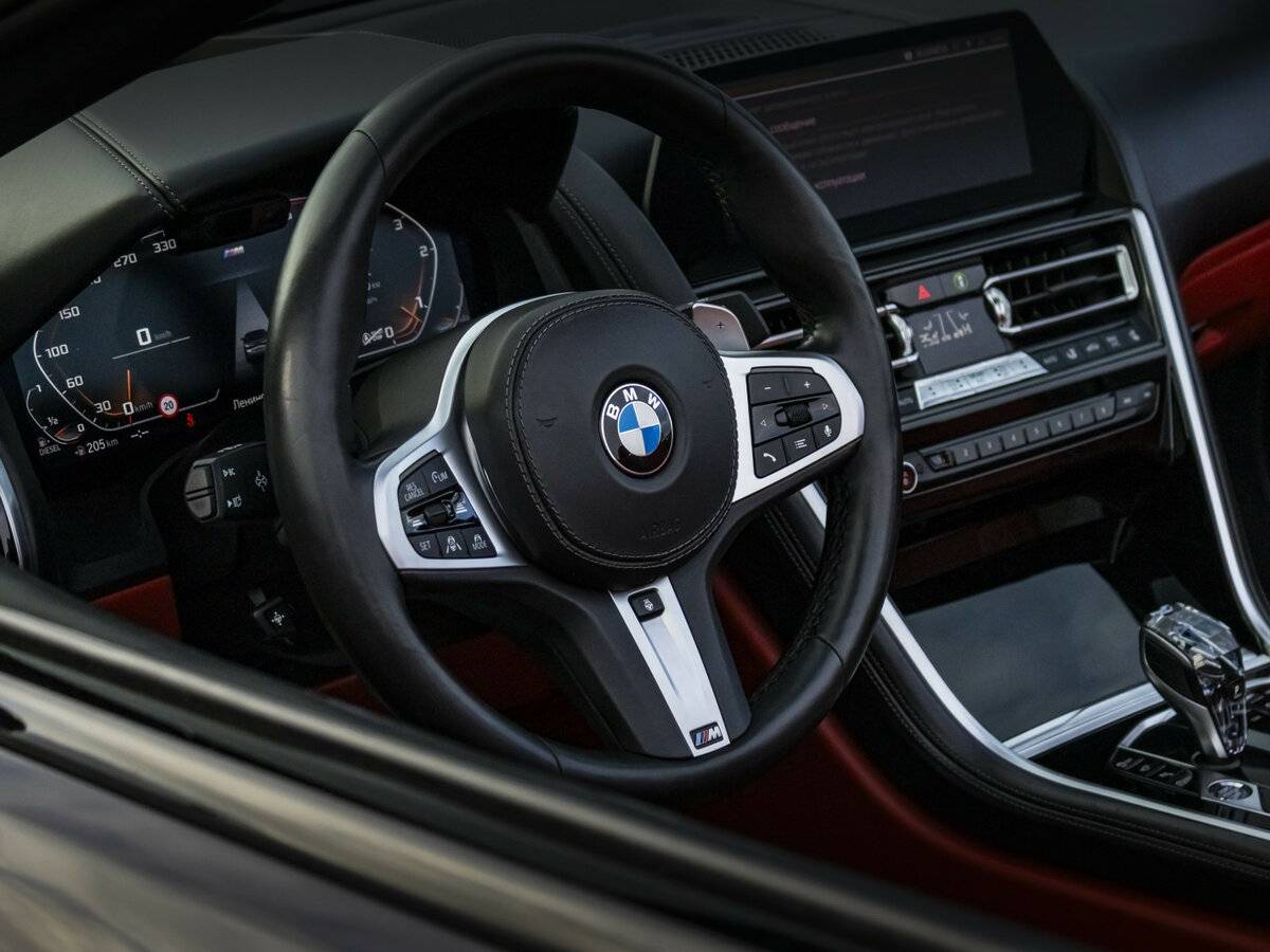 BMW 8 серии 2019 года с пробегом. Фото: #16