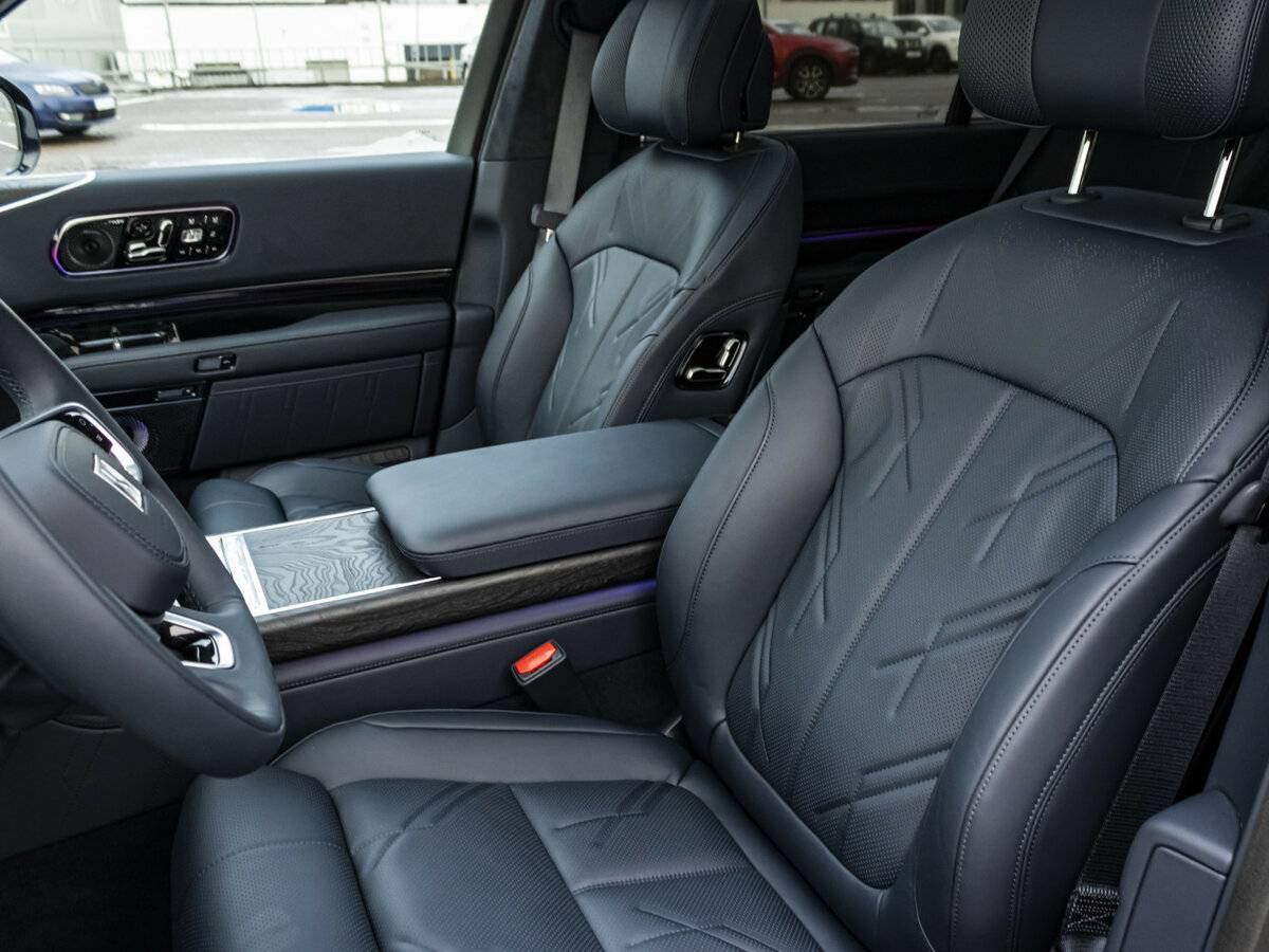 Zeekr 9X 2025 года с пробегом. Фото: #13