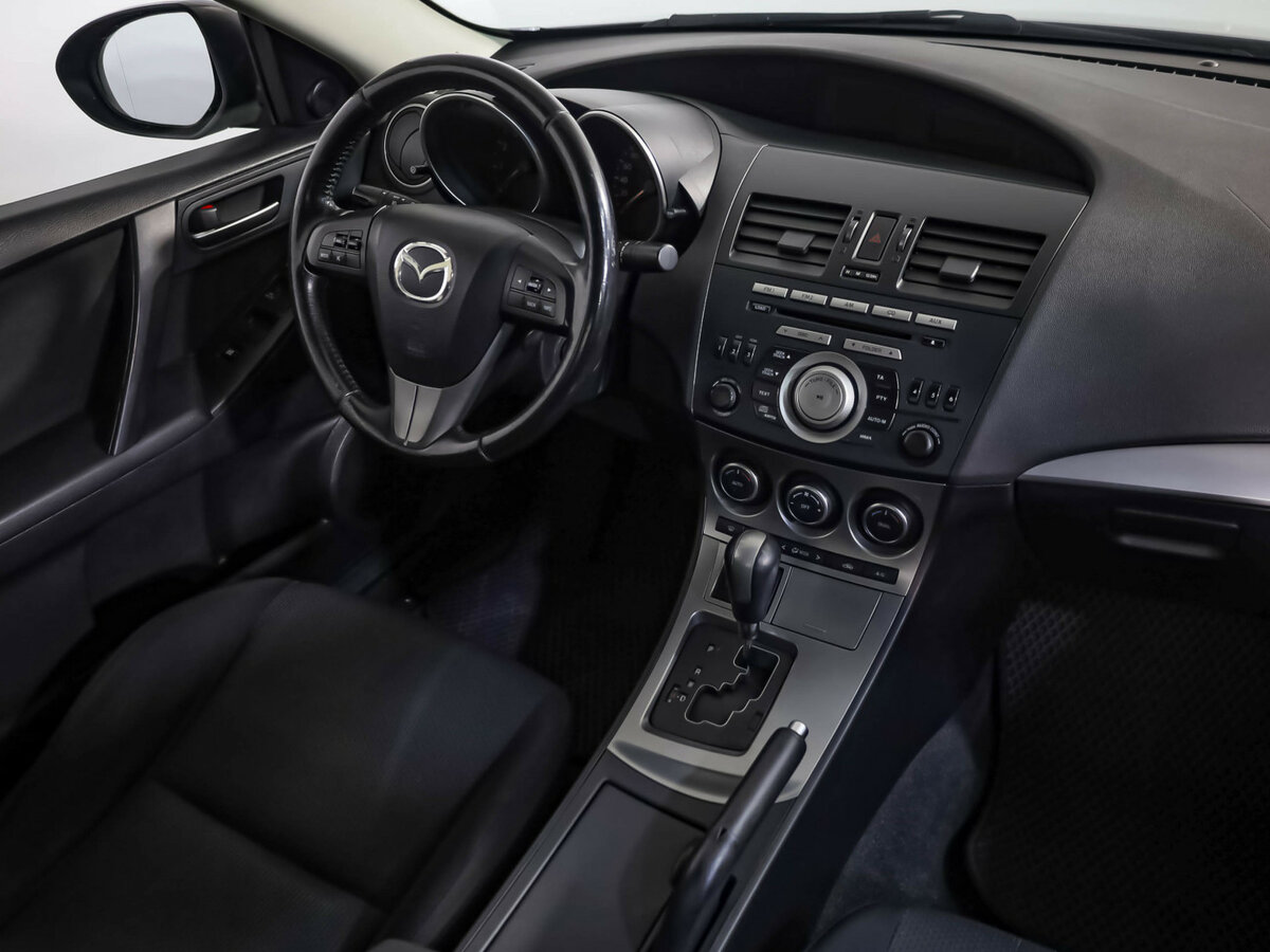 Mazda 3 2011 года с пробегом. Фото: #6