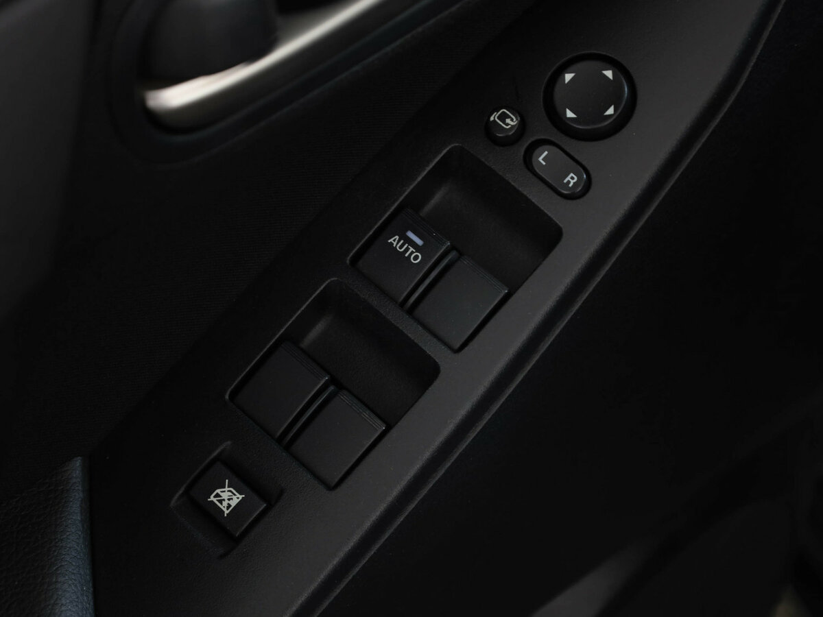 Mazda 3 2011 года с пробегом. Фото: #10