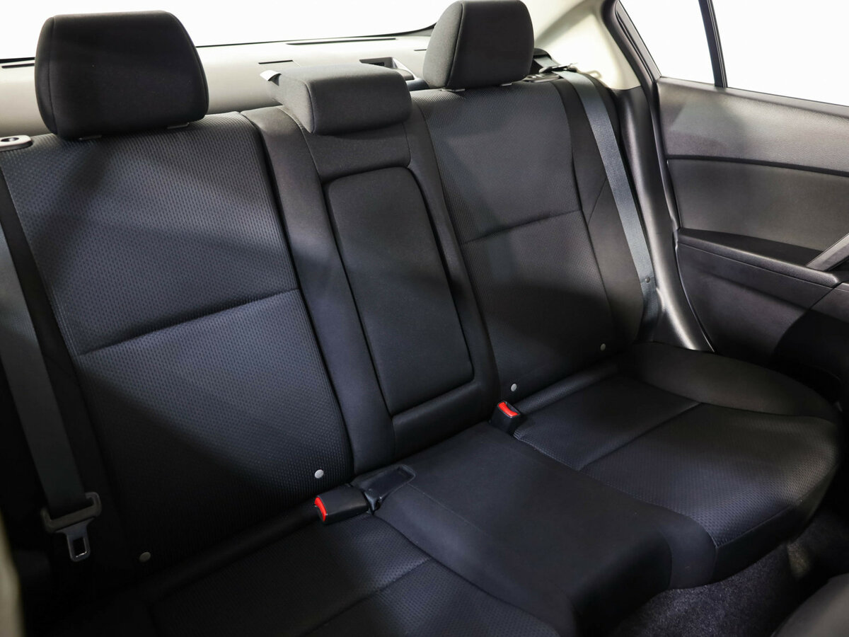 Mazda 3 2011 года с пробегом. Фото: #17