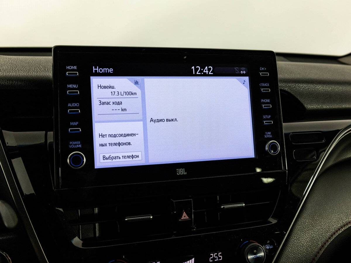 Toyota Camry 2021 года с пробегом. Фото: #11