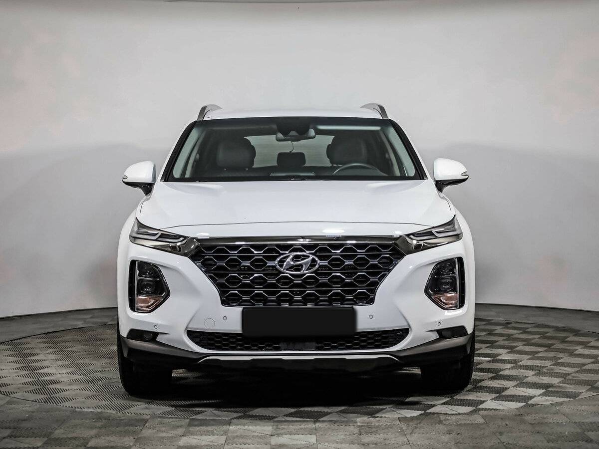 Hyundai Santa Fe 2020 года с пробегом. Фото: #1