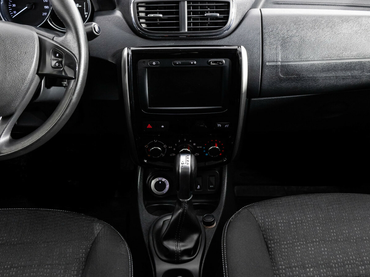 Nissan Terrano 2019 года с пробегом. Фото: #9