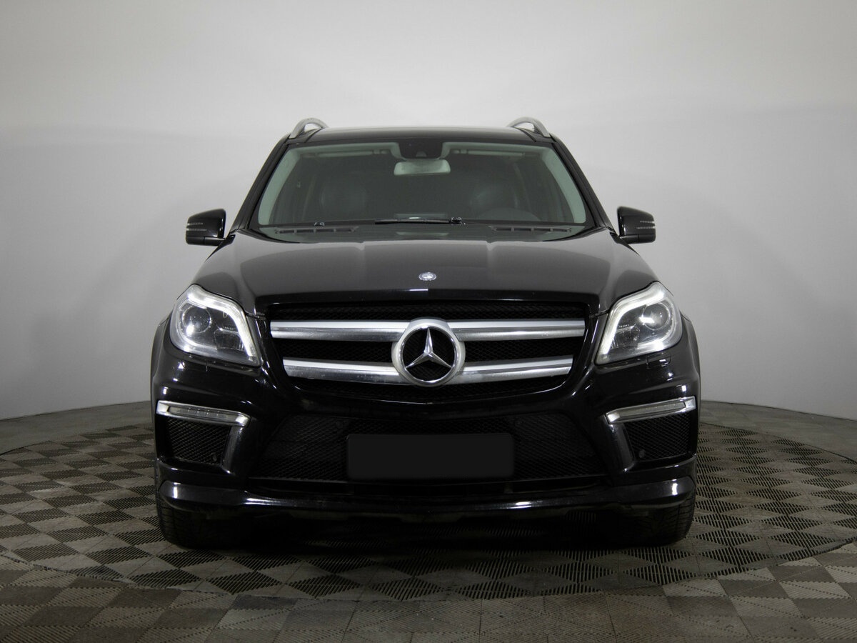 Mercedes-Benz GL-Класс 2013 года с пробегом. Фото: #1