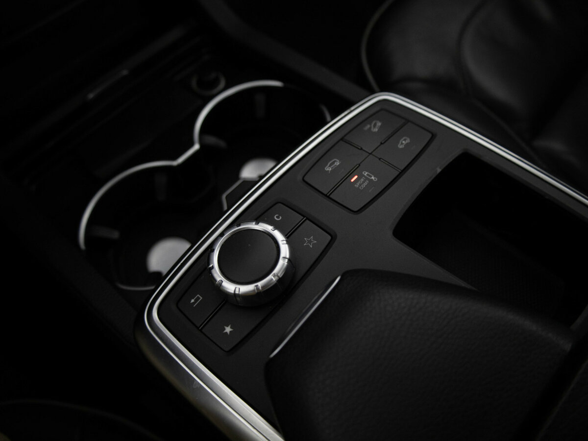 Mercedes-Benz GL-Класс 2013 года с пробегом. Фото: #7