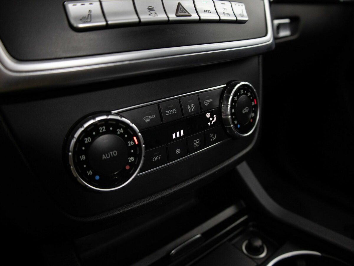 Mercedes-Benz GL-Класс 2013 года с пробегом. Фото: #8