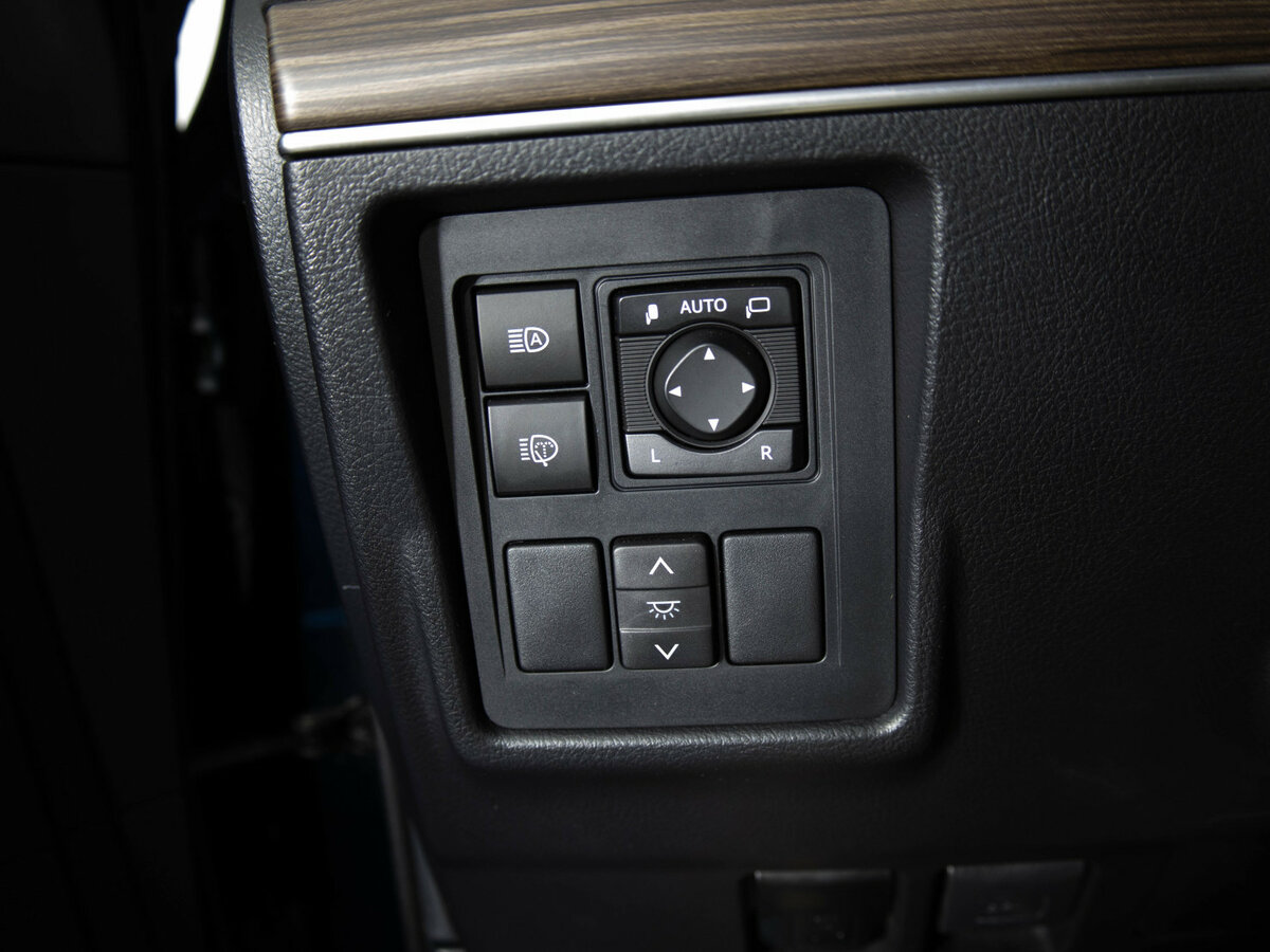 Toyota Land Cruiser Prado 2018 года с пробегом. Фото: #14