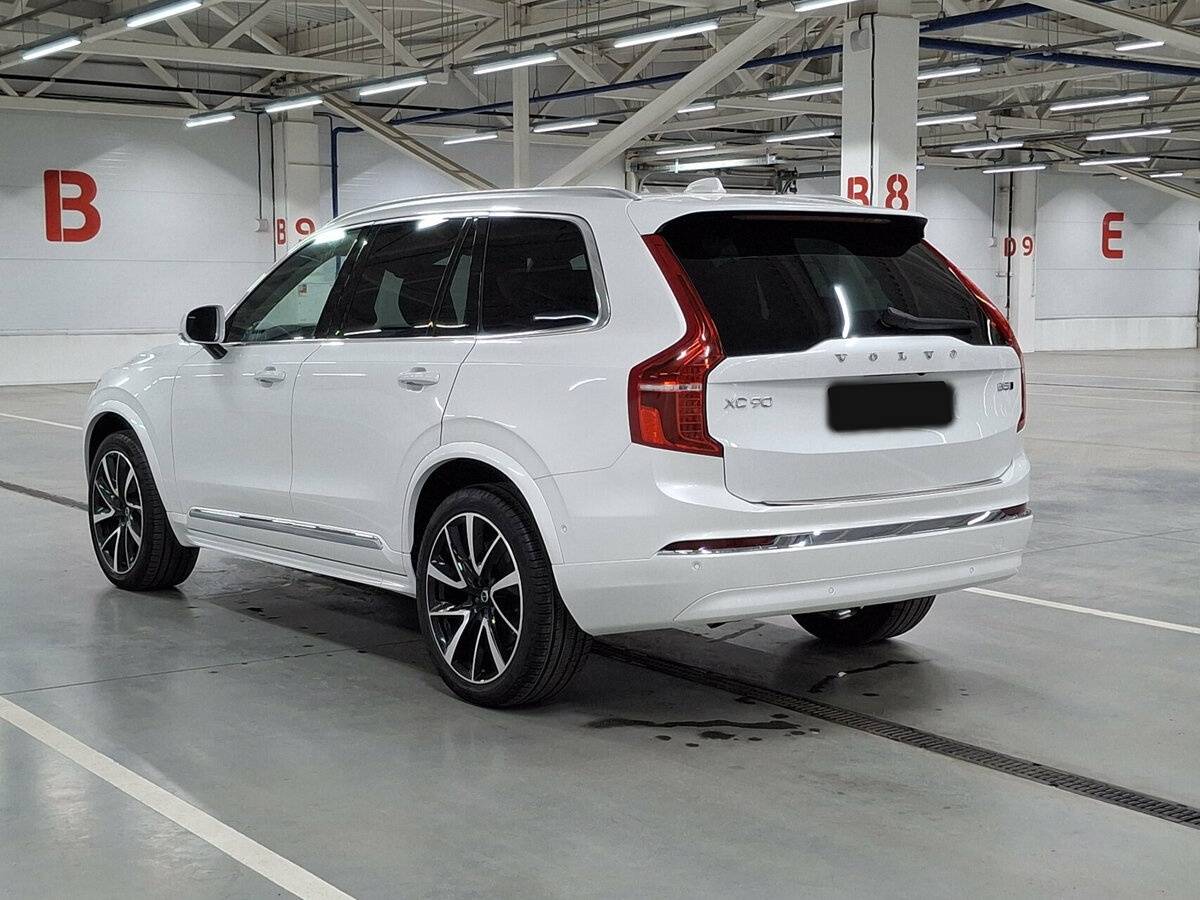 Volvo XC90 2023 года с пробегом. Фото: #6