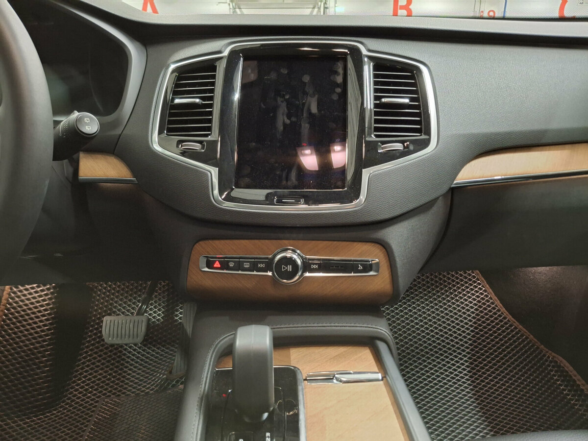 Volvo XC90 2023 года с пробегом. Фото: #14