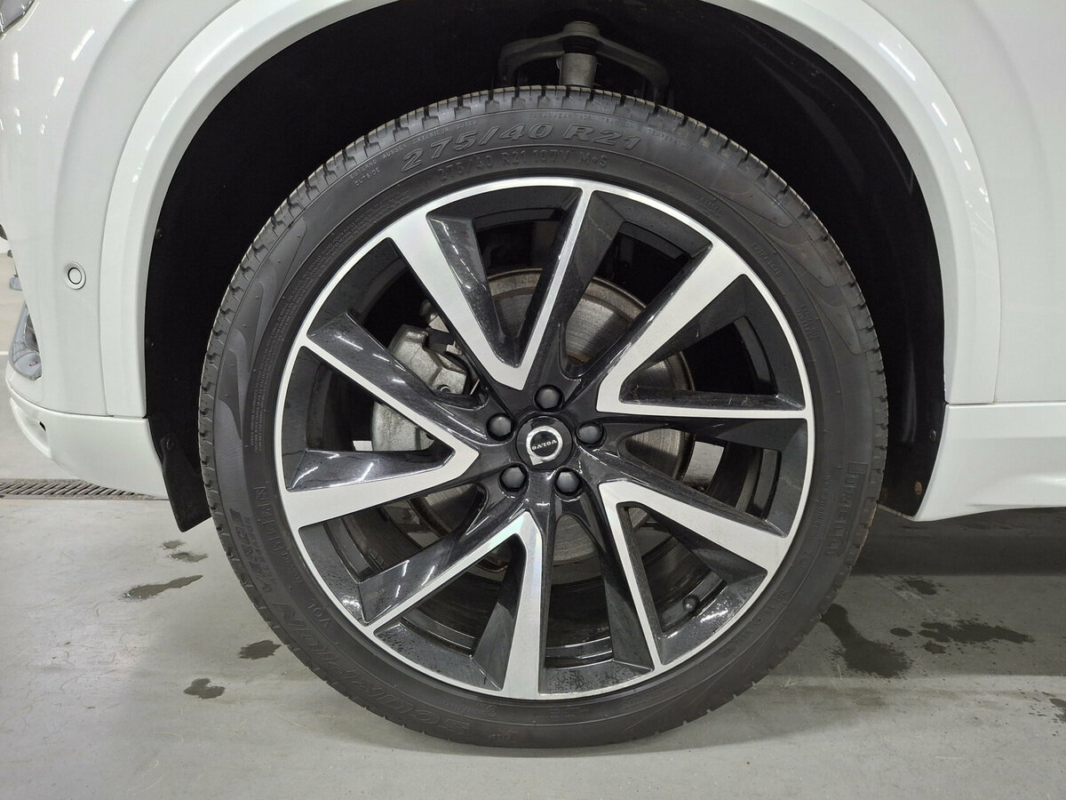 Volvo XC90 2023 года с пробегом. Фото: #17