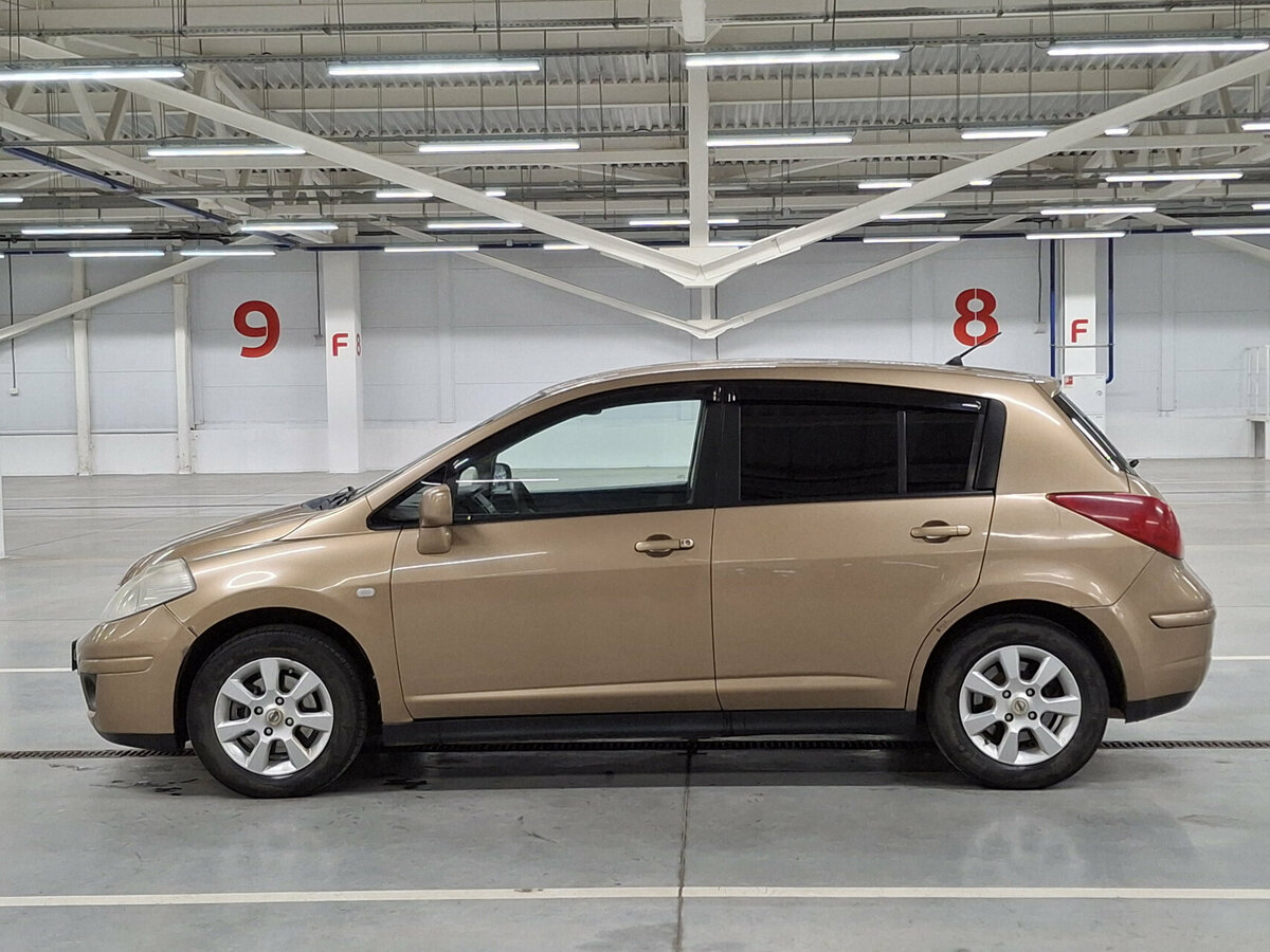 Nissan Tiida 2008 года с пробегом. Фото: #7