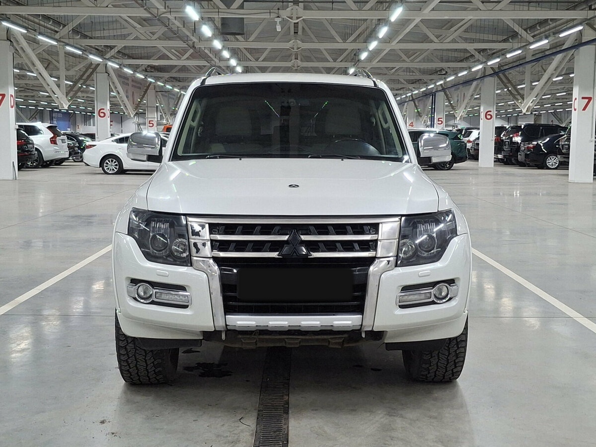 Mitsubishi Pajero 2020 года с пробегом. Фото: #1
