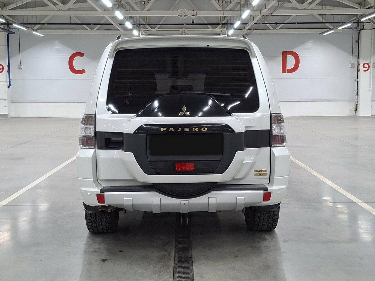 Mitsubishi Pajero 2020 года с пробегом. Фото: #5