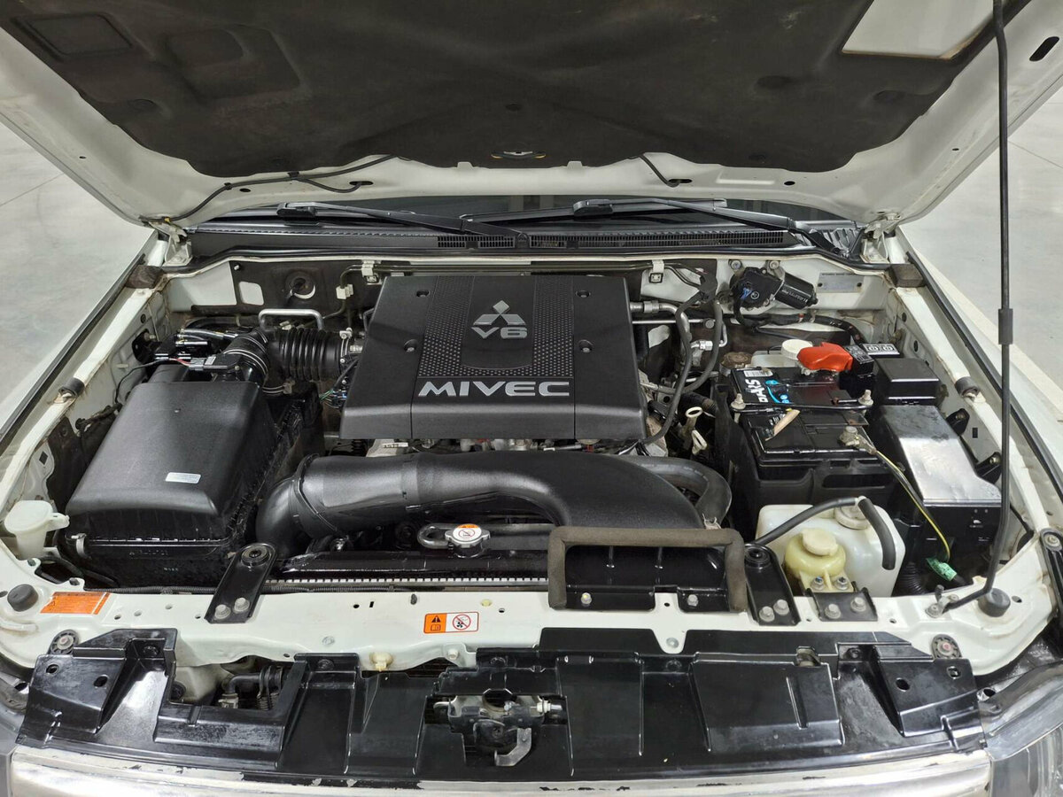 Mitsubishi Pajero 2020 года с пробегом. Фото: #8