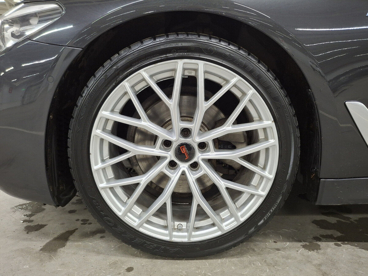 BMW 5 серии 2018 года с пробегом. Фото: #17