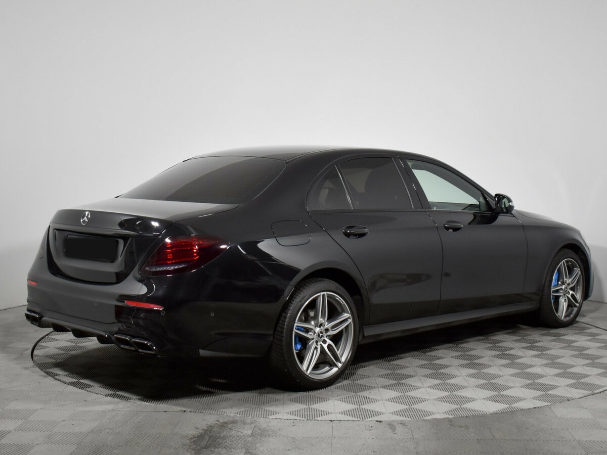 Mercedes-Benz E-Класс 2019 года с пробегом. Фото: #4