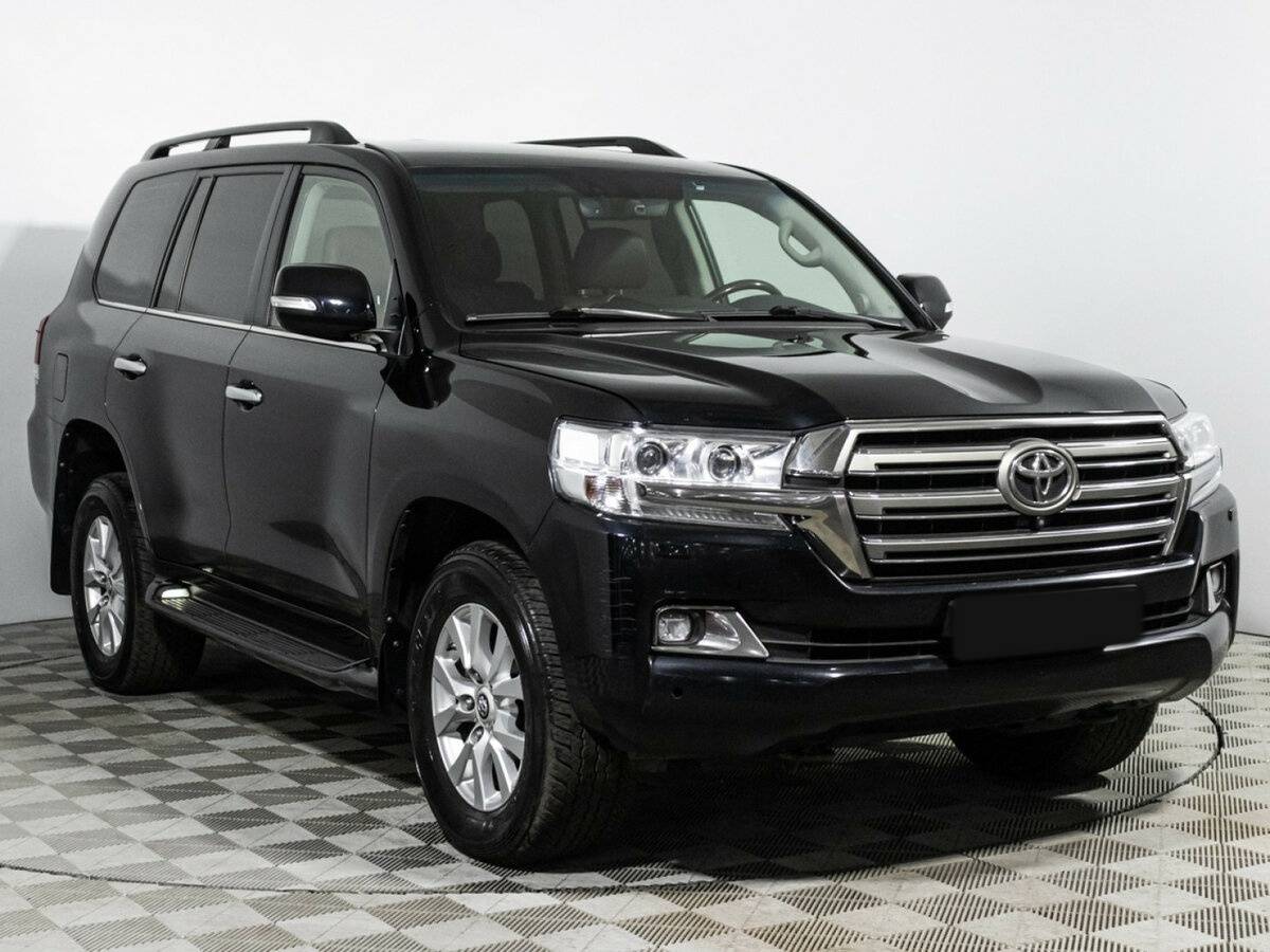 Toyota Land Cruiser 2017 года с пробегом. Фото: #2