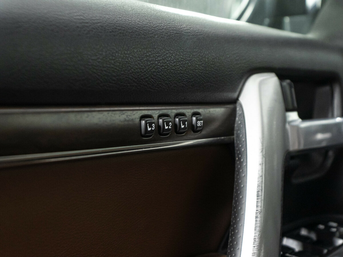Toyota Land Cruiser 2017 года с пробегом. Фото: #13