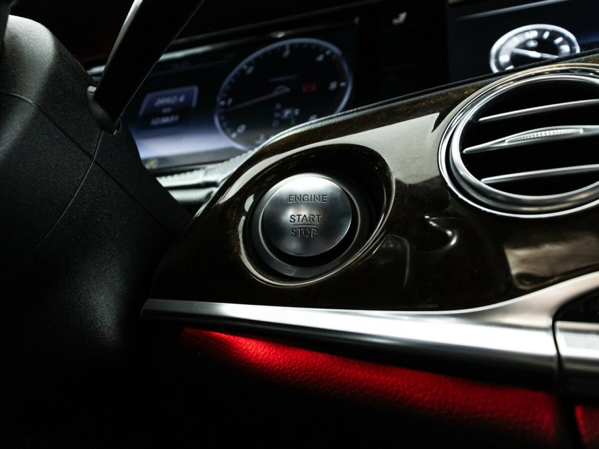 Mercedes-Benz S-Класс 2015 года с пробегом. Фото: #14