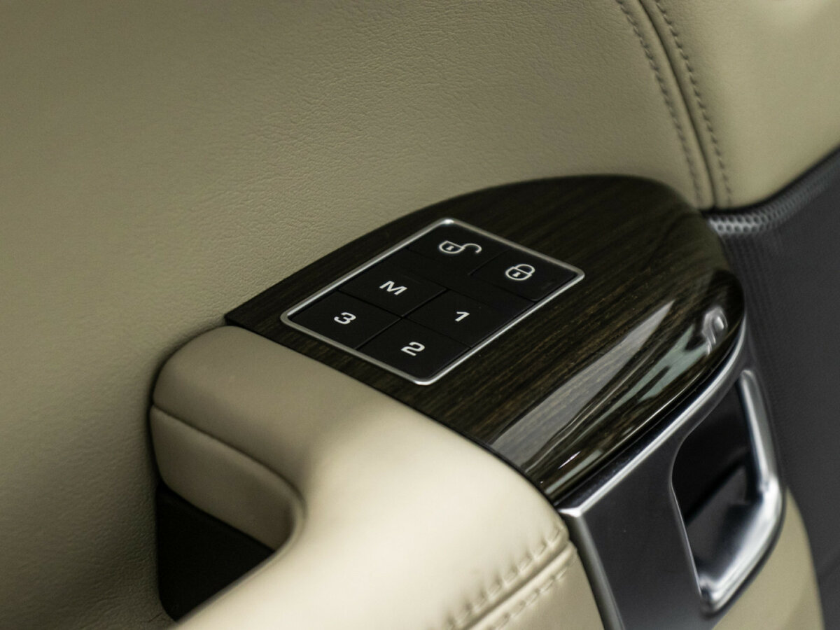 Land Rover Range Rover Sport 2017 года с пробегом. Фото: #14