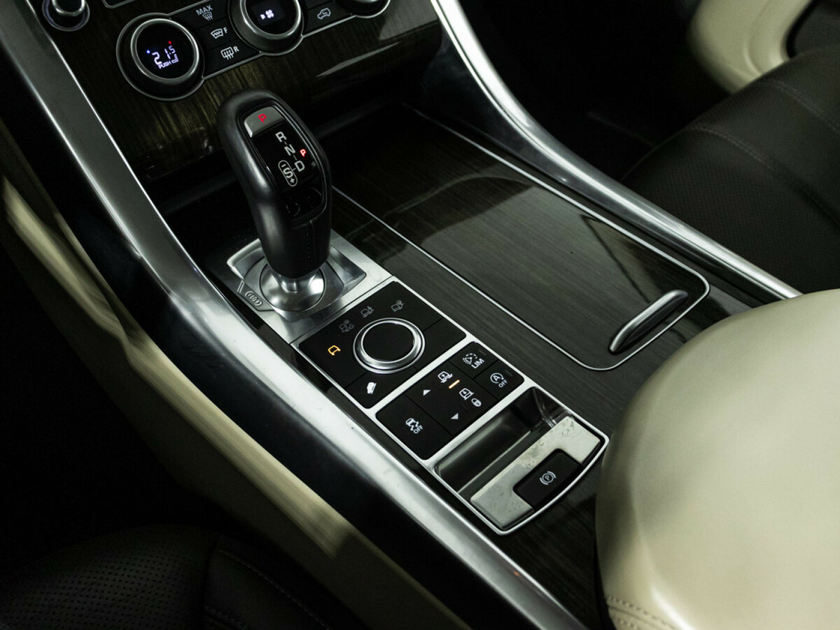 Land Rover Range Rover Sport 2017 года с пробегом. Фото: #18