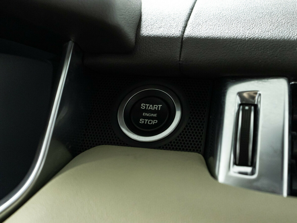 Land Rover Range Rover Sport 2017 года с пробегом. Фото: #19