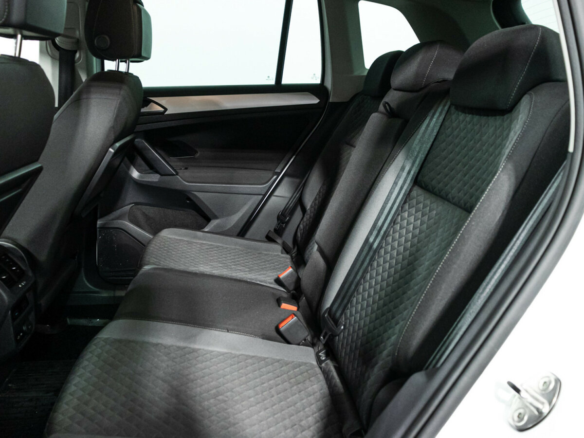 Volkswagen Tiguan 2019 года с пробегом. Фото: #8