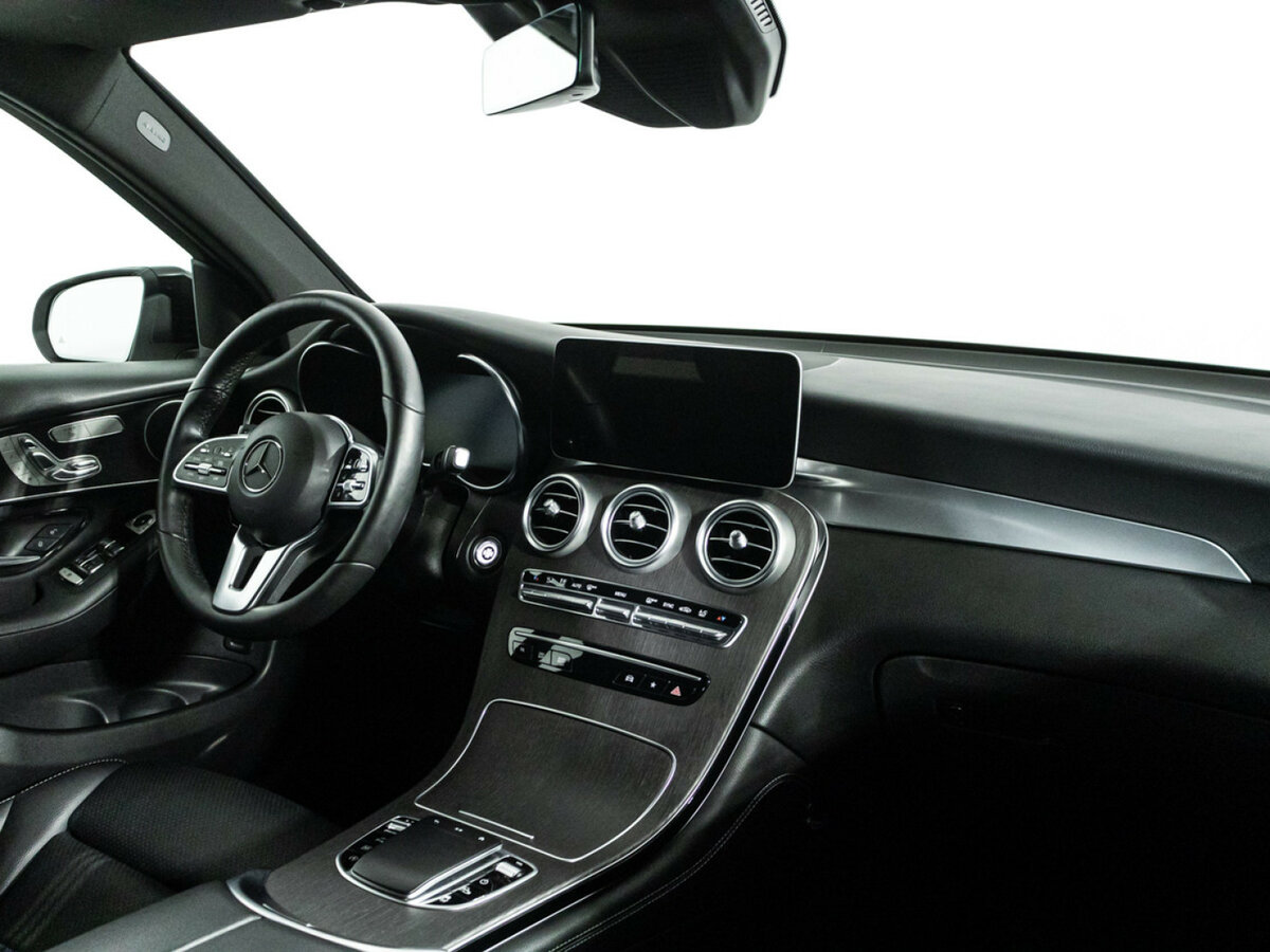 Mercedes-Benz GLC 2021 года с пробегом. Фото: #6