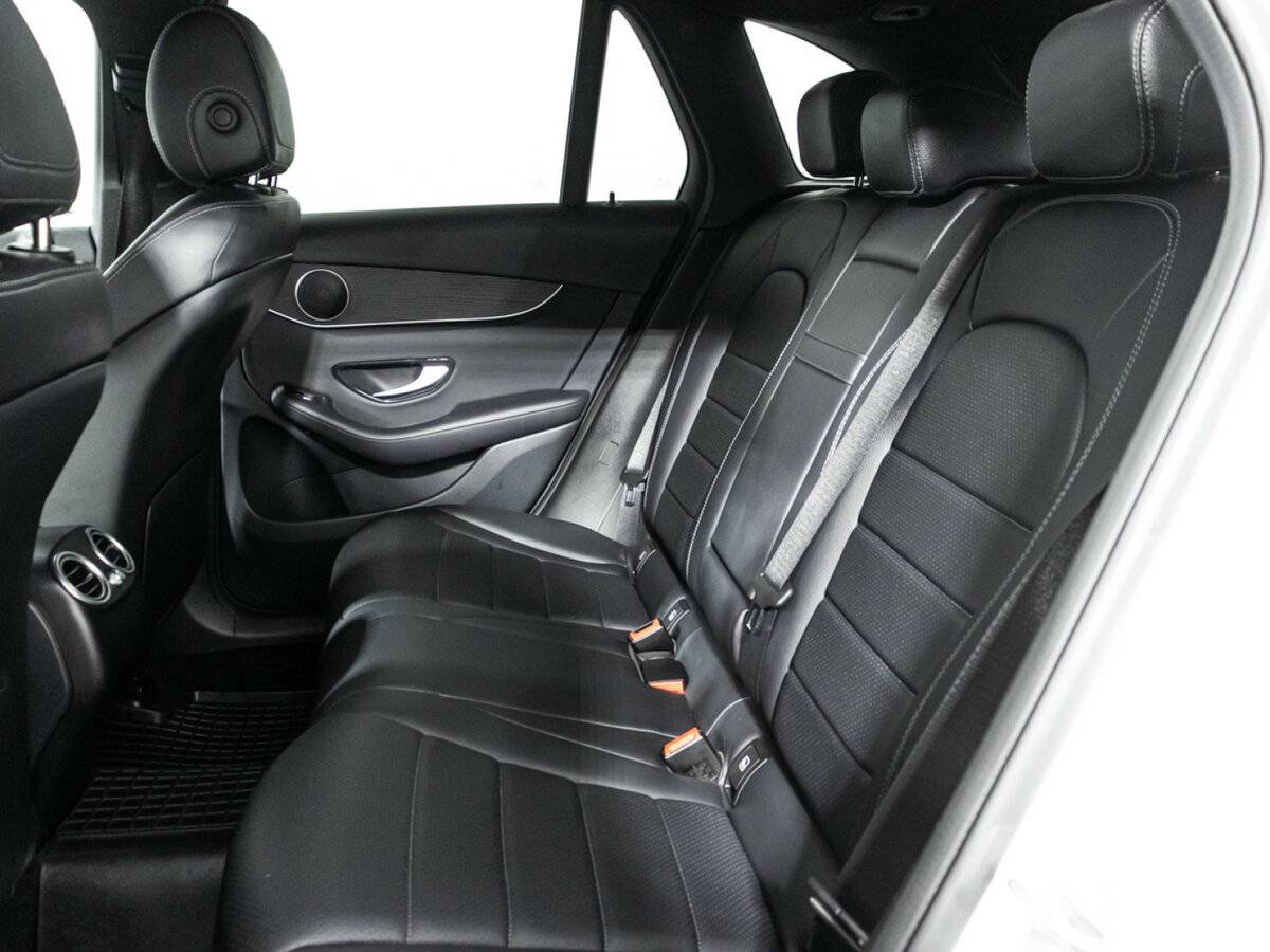 Mercedes-Benz GLC 2021 года с пробегом. Фото: #7