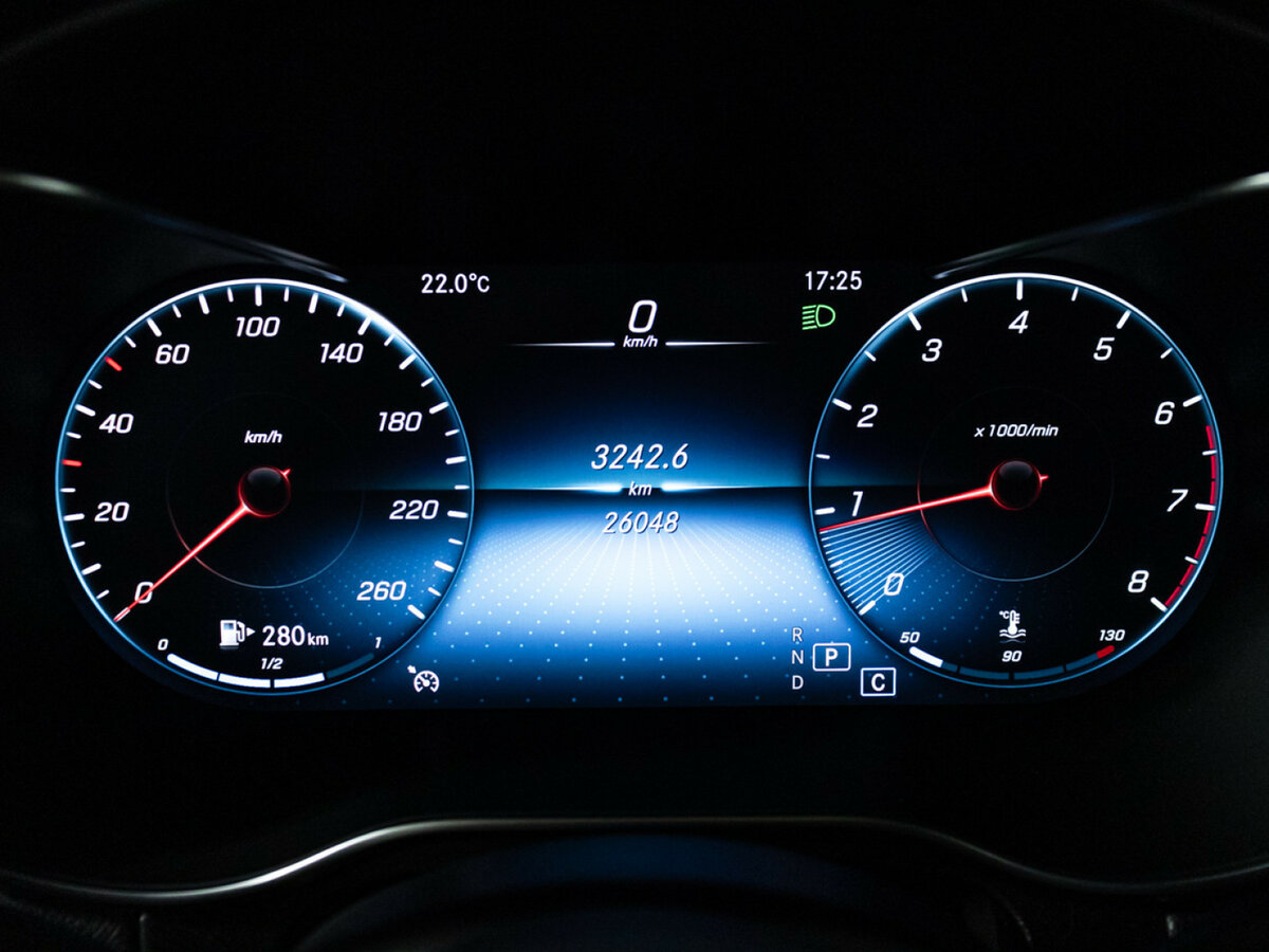 Mercedes-Benz GLC 2021 года с пробегом. Фото: #9