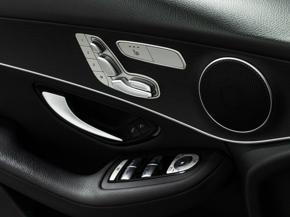 Mercedes-Benz GLC 2021 года с пробегом. Фото: #11