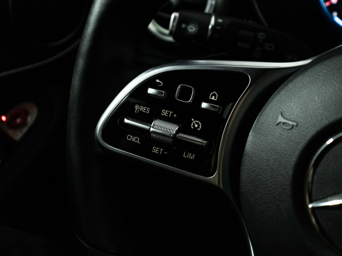 Mercedes-Benz GLC 2021 года с пробегом. Фото: #16