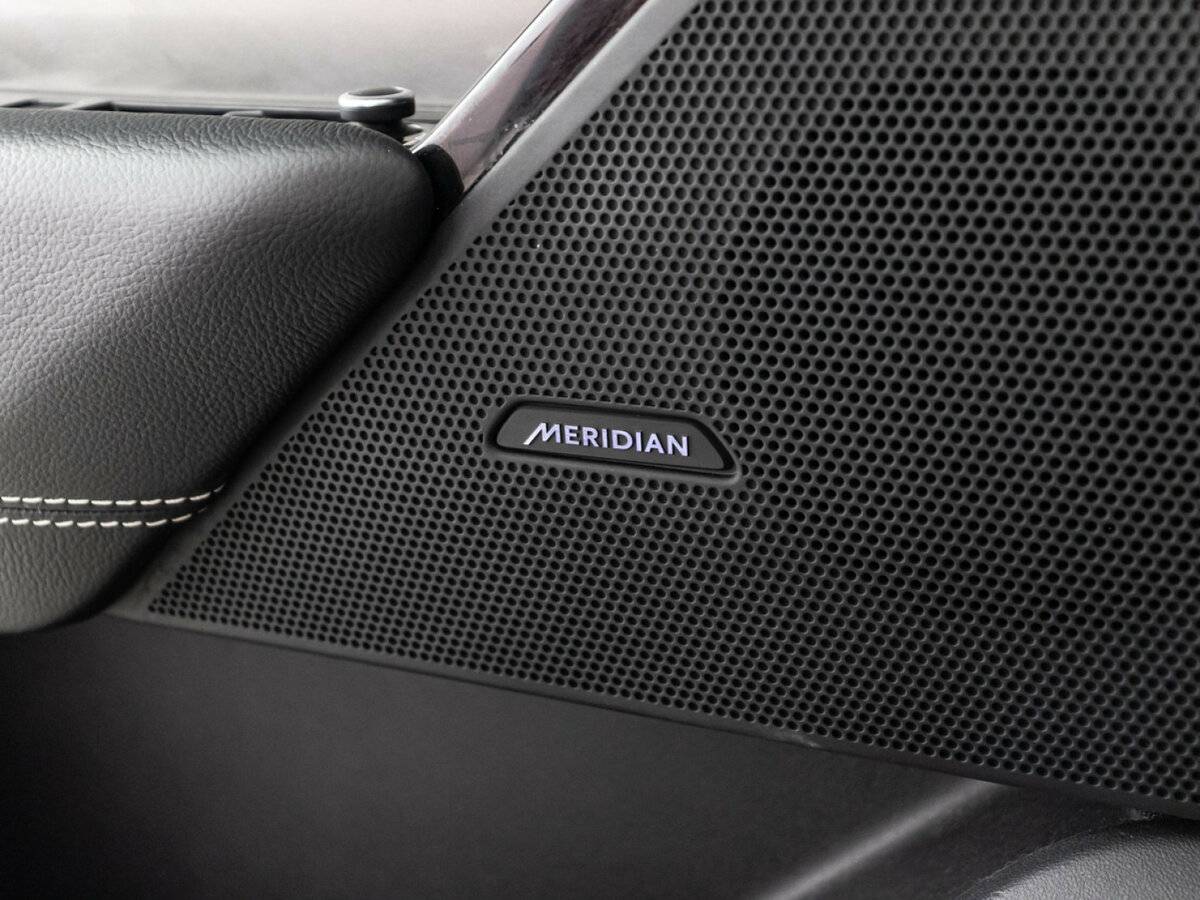 Land Rover Range Rover Velar 2018 года с пробегом. Фото: #23