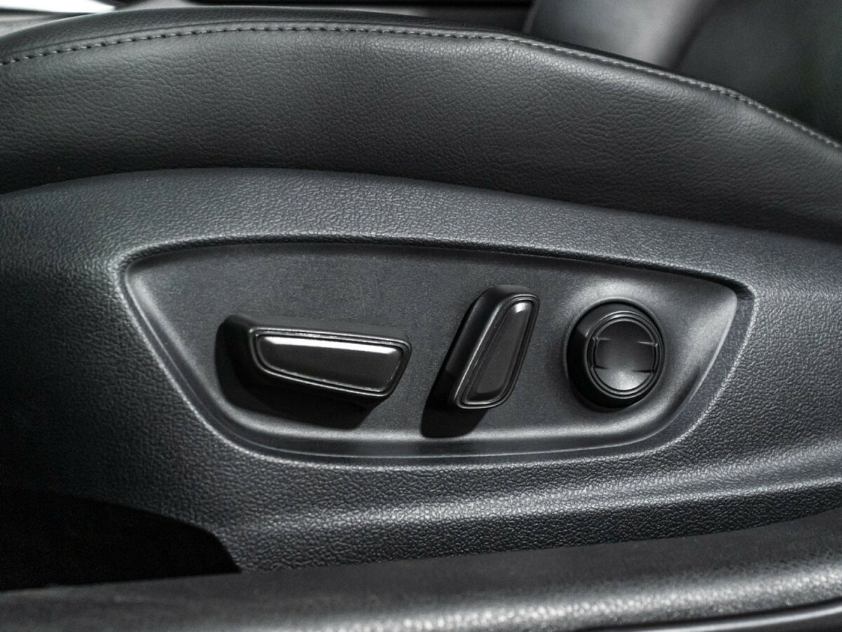 Toyota Camry 2022 года с пробегом. Фото: #13