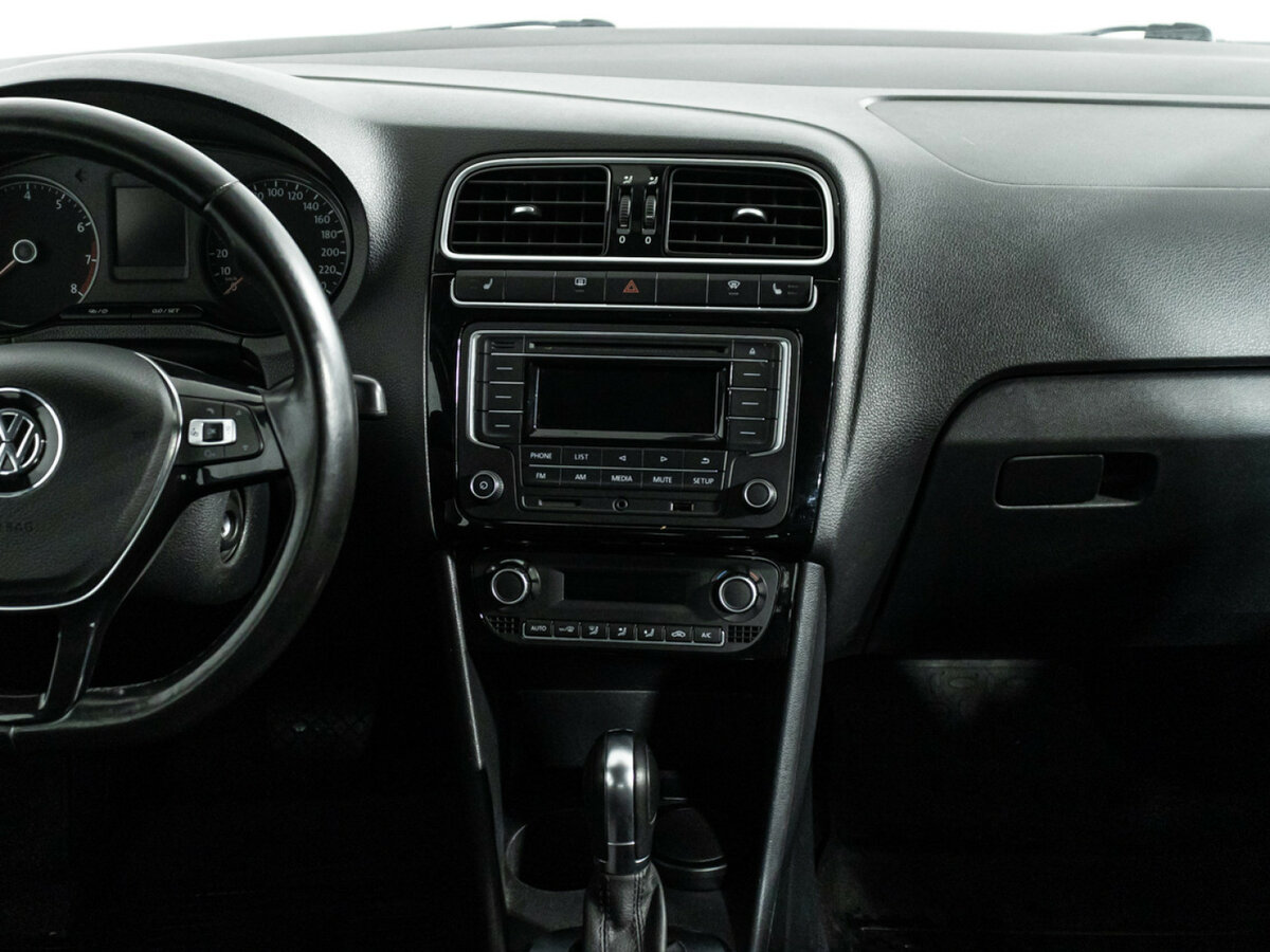 Volkswagen Polo 2017 года с пробегом. Фото: #13