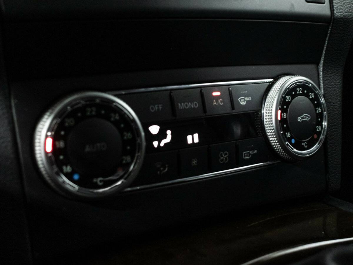 Mercedes-Benz GLK-Класс 2011 года с пробегом. Фото: #13