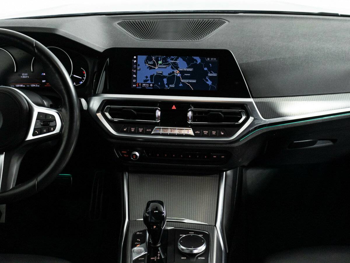 BMW 3 серии 2019 года с пробегом. Фото: #12