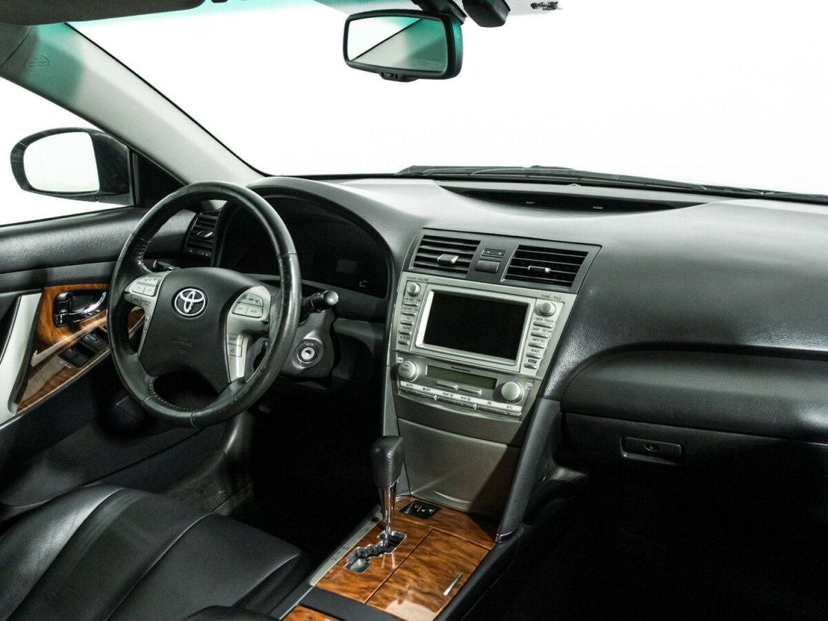 Toyota Camry 2010 года с пробегом. Фото: #7