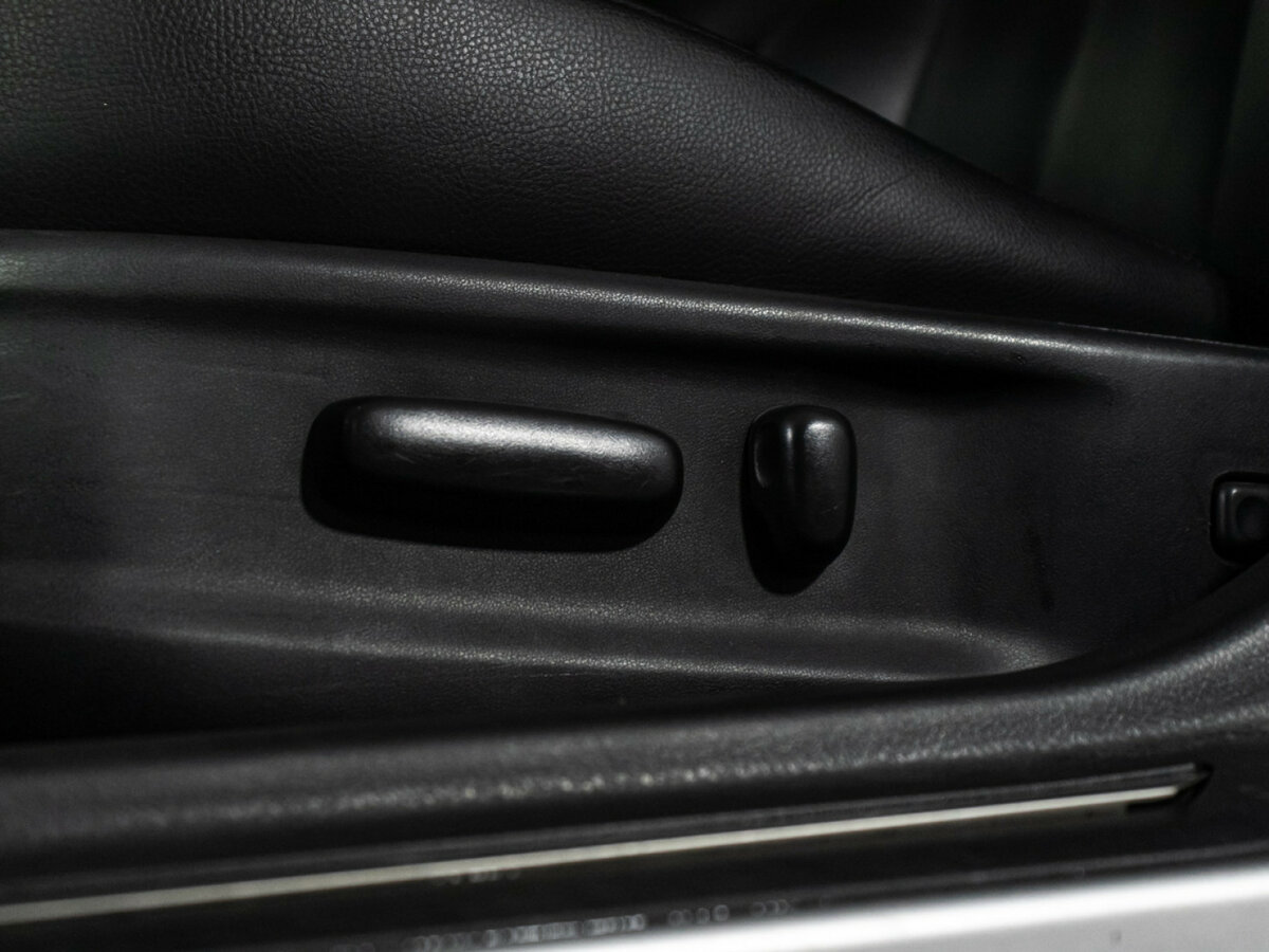 Toyota Camry 2010 года с пробегом. Фото: #15