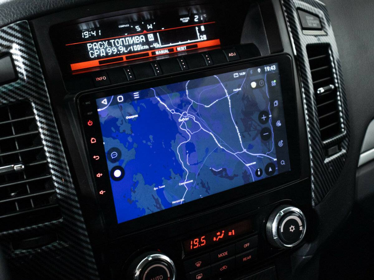 Mitsubishi Pajero 2015 года с пробегом. Фото: #14