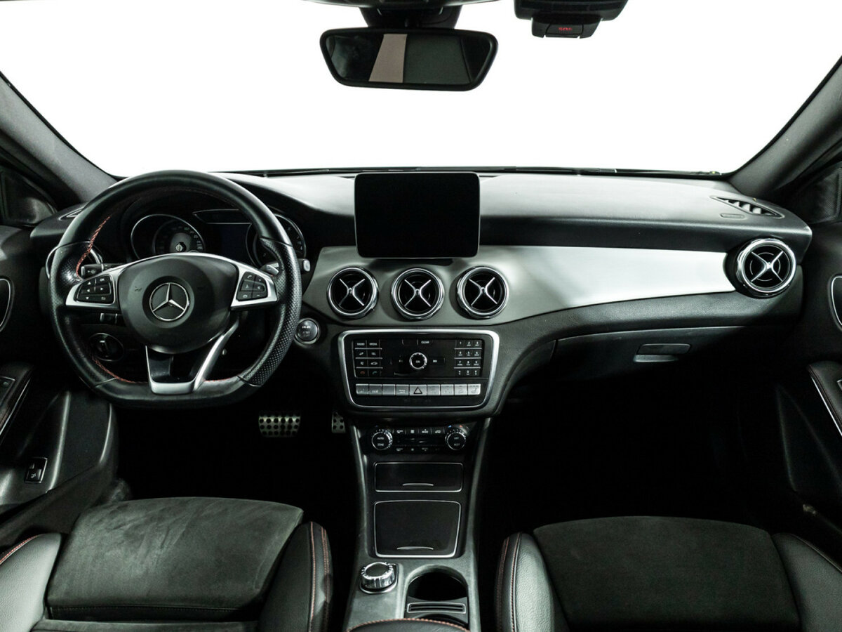 Mercedes-Benz GLA 2019 года с пробегом. Фото: #12