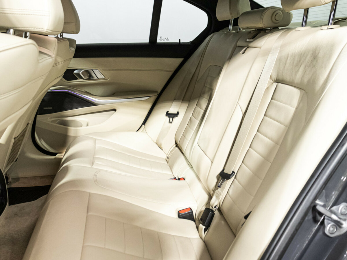 BMW 3 серии 2020 года с пробегом. Фото: #9