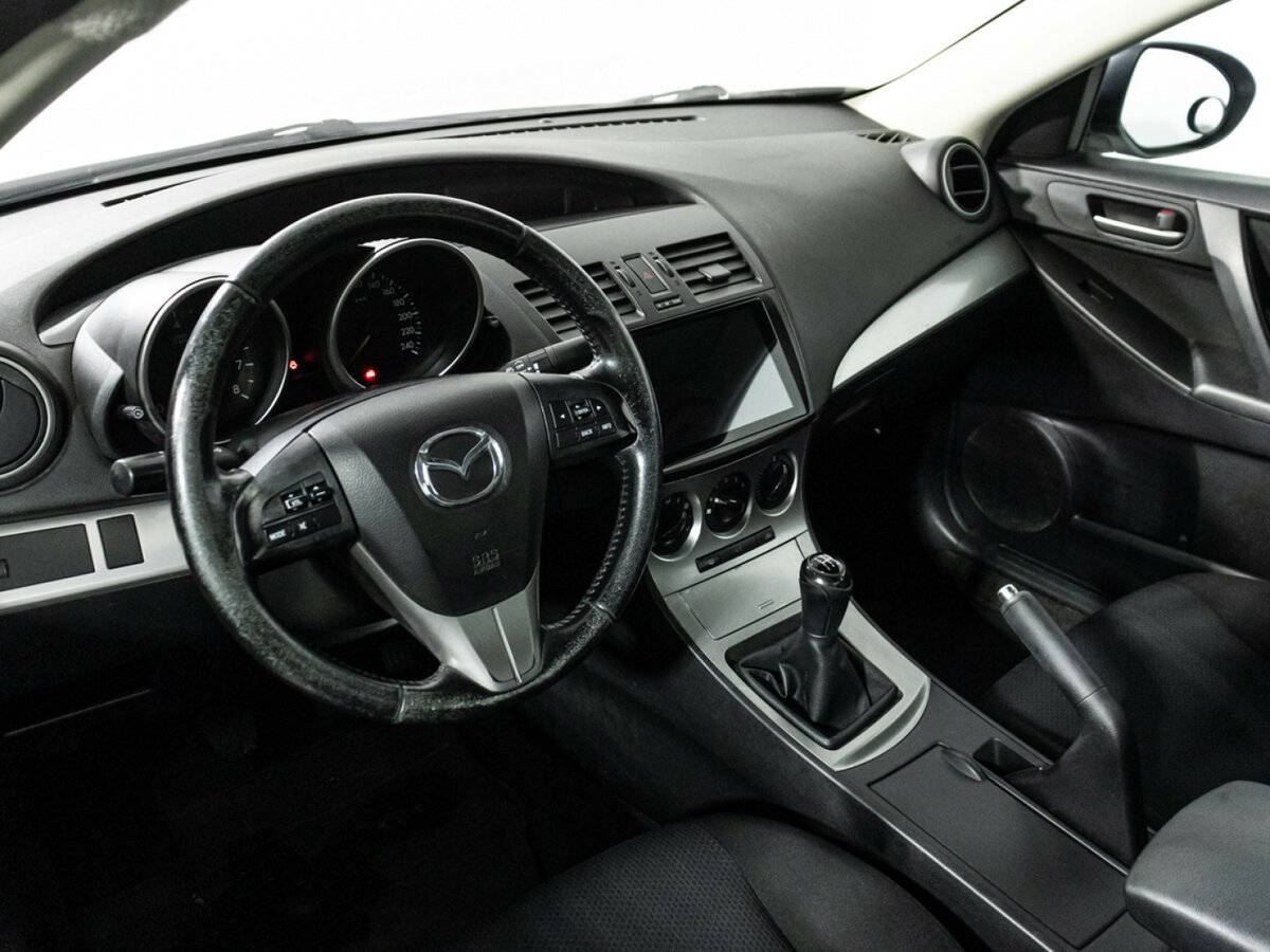 Mazda 3 2010 года с пробегом. Фото: #10