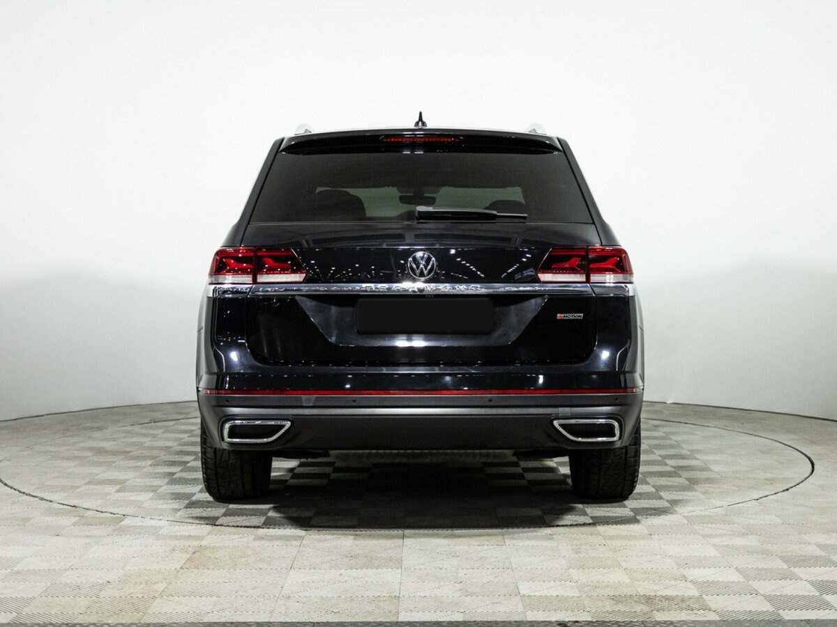 Volkswagen Teramont 2021 года с пробегом. Фото: #4