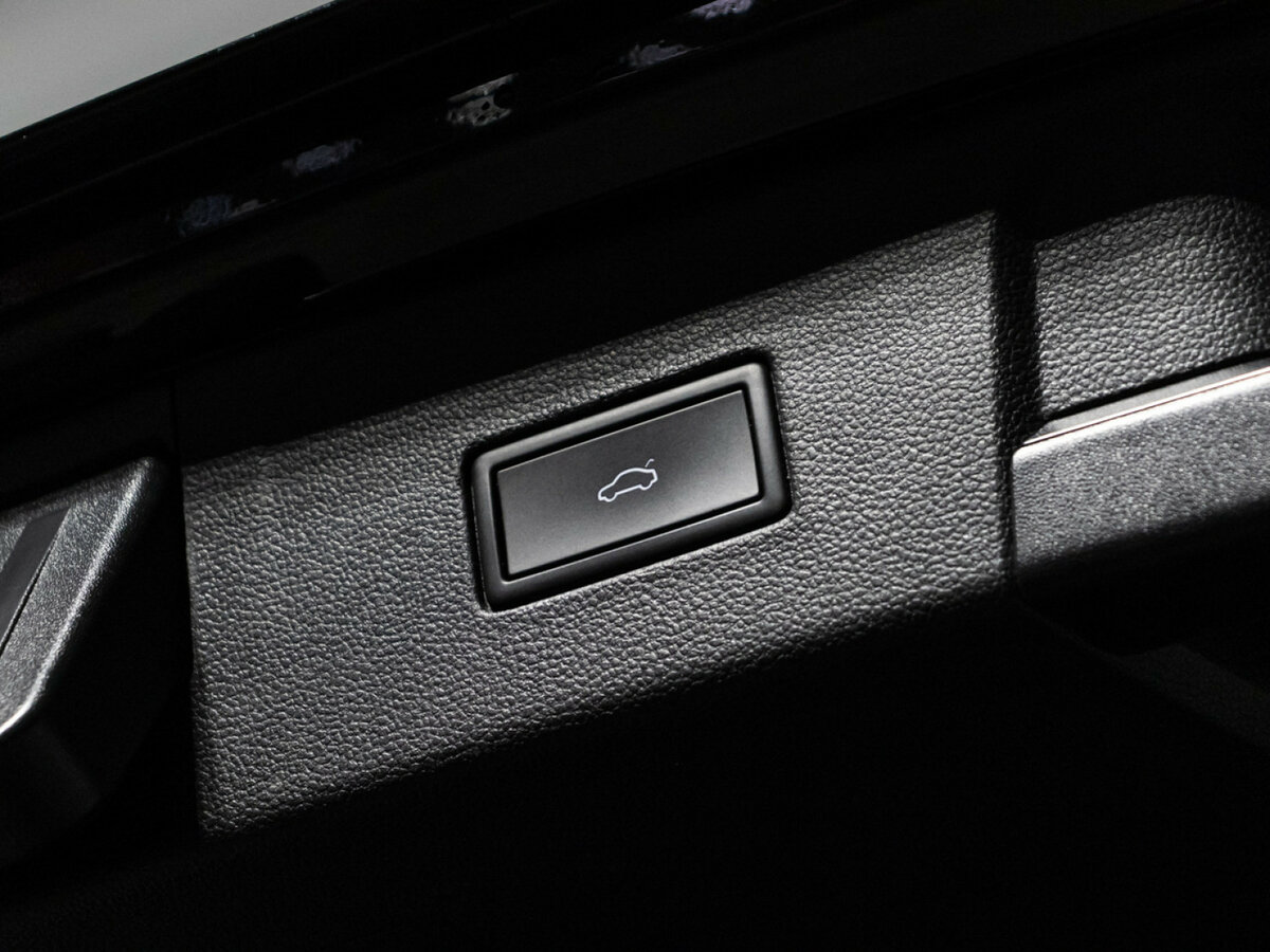 Volkswagen Teramont 2021 года с пробегом. Фото: #22