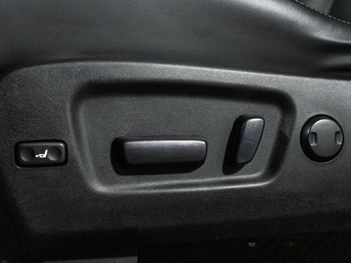 Toyota Highlander 2014 года с пробегом. Фото: #13