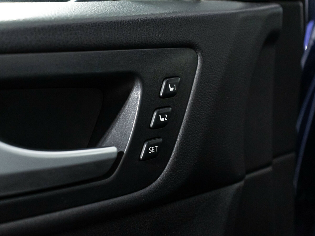 Toyota Highlander 2014 года с пробегом. Фото: #14